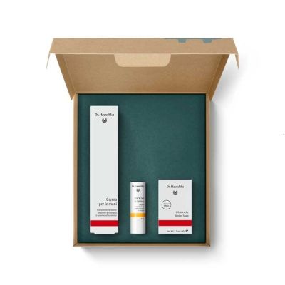 Darilni komplet WINTER ESSENTIALS - Dr.Hauschka